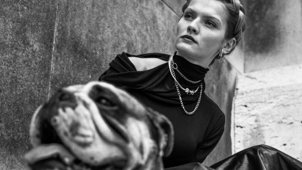 pomellato-to-stage-first-solo-exhibition-of-helmut-newton’s-1980s-brand campaigns