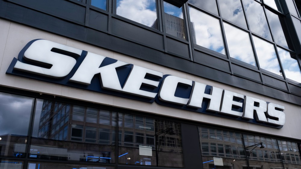 skechers-and-3g-get-green-light:-here’s-when-the-biggest-shoe-buyout-deal-at-$9-billion-will close