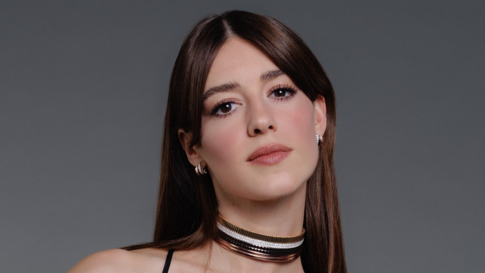 exclusive:-boucheron-taps-daisy-edgar-jones-as-global ambassador