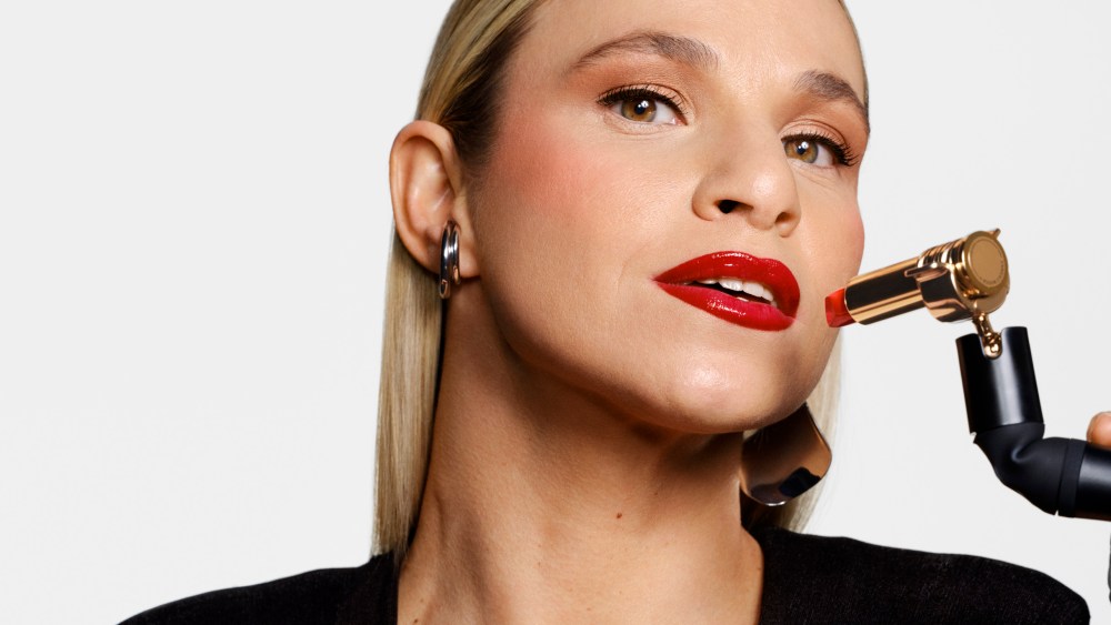lancome-gives-back-to-better tomorrow