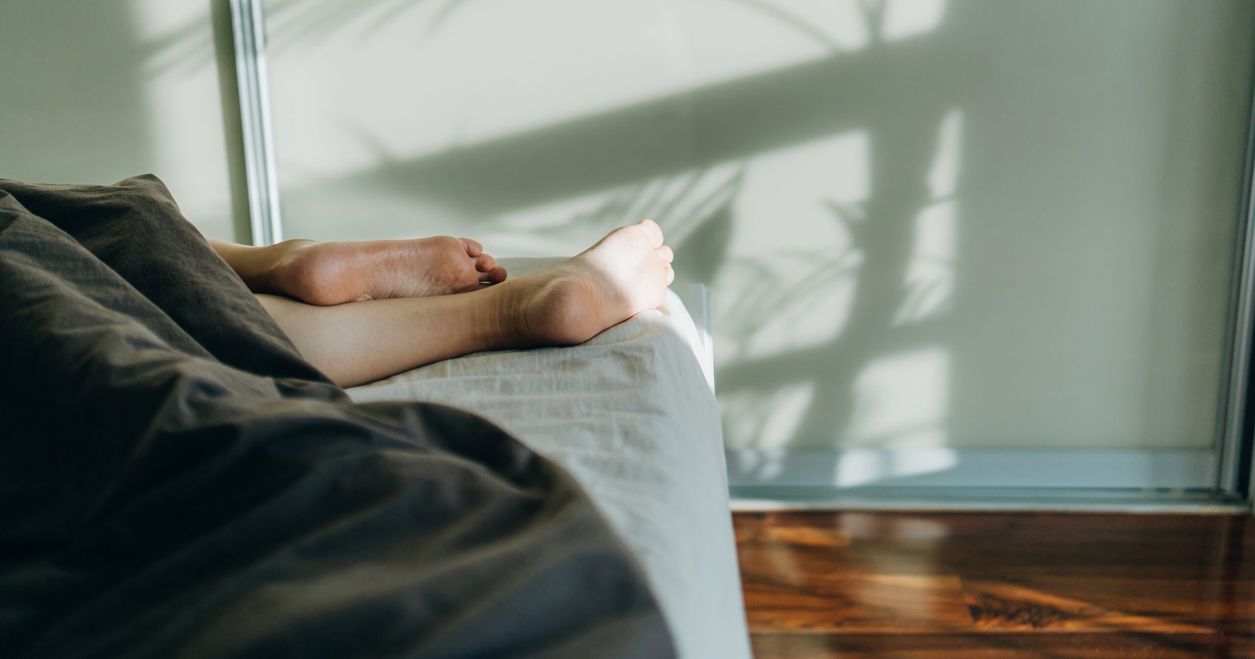 ready-to-explore-a-foot-fetish?-sex-experts-share-their-beginner-tips