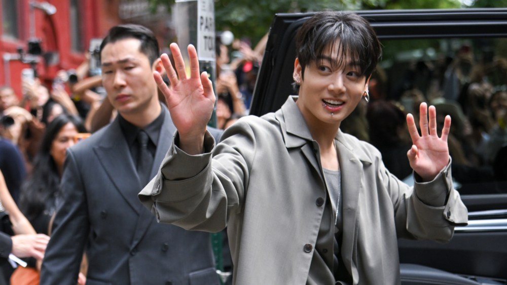 calvin-klein-leads-nyfw-media-exposure-with-$825,000-jung-kook-post-and-lily-collins buzz