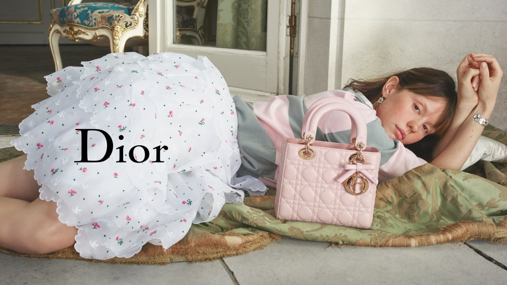 exclusive:-dior-reveals-jonathan-anderson’s-new-lady-dior campaign