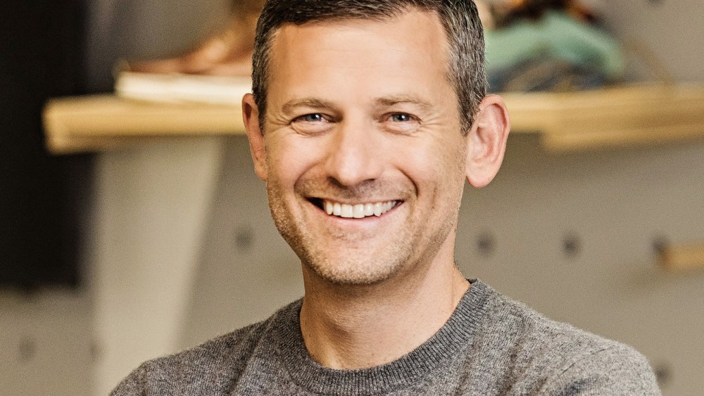 stitch-fix-bounces-back-with-second-straight-quarter-of-sales growth