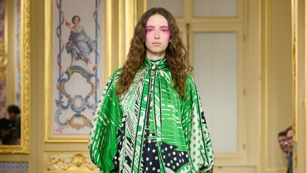 leonard-paris-spring-2026-ready-to-wear:-over-the rainbow