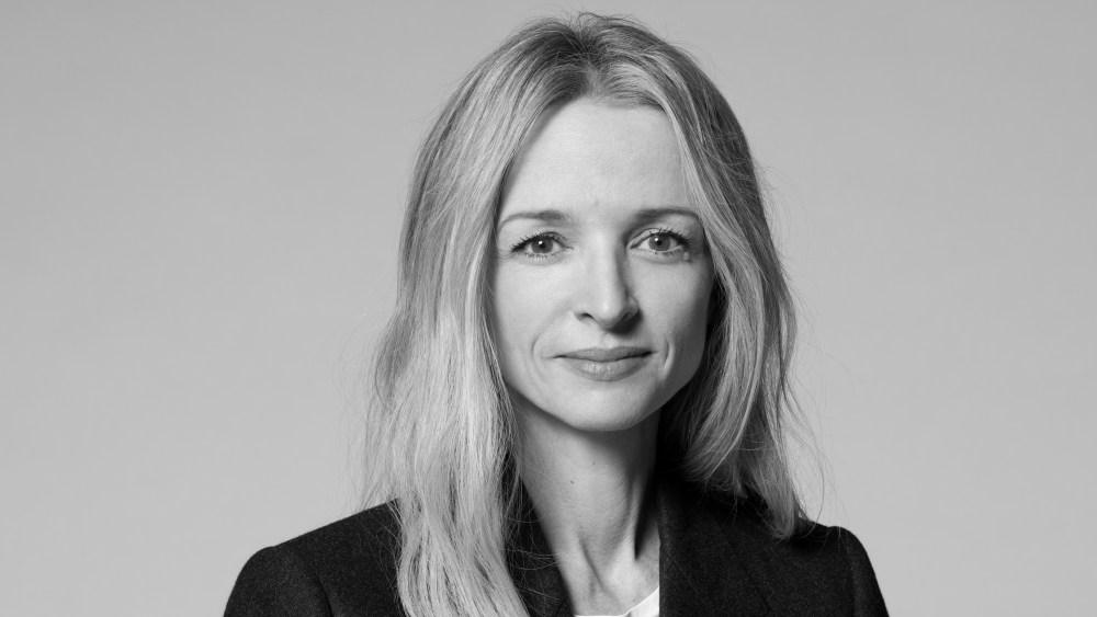 exclusive:-delphine-arnault-to-be-honored-at-london’s-fashion-awards-in december
