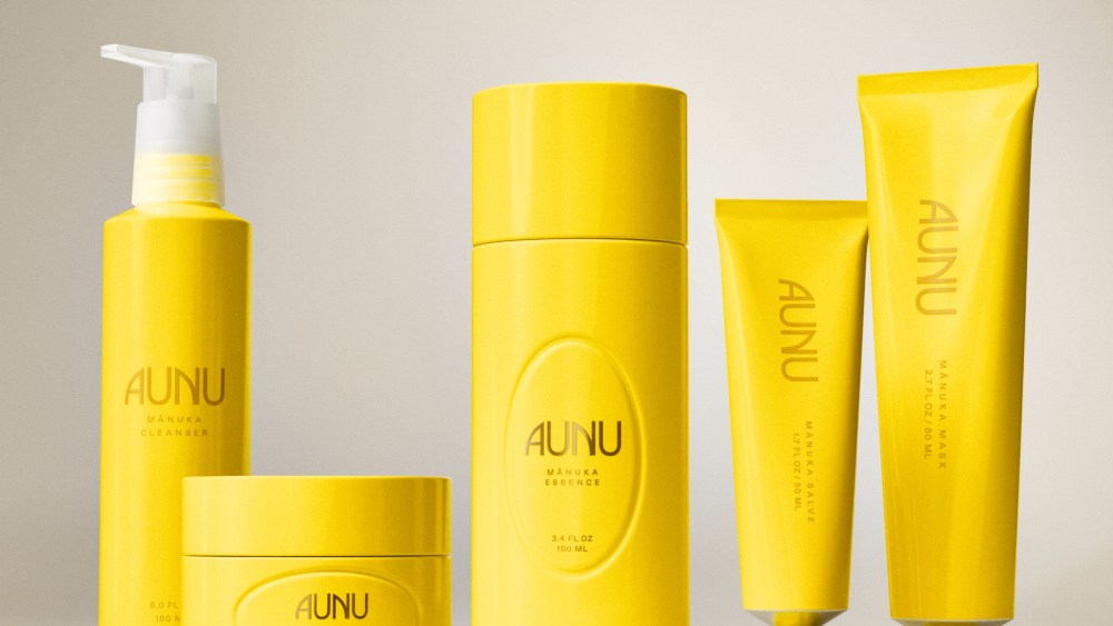 victoria-beckham-beauty-veteran-launches-aunu,-a-skin-care-brand-celebrating-manuka honey