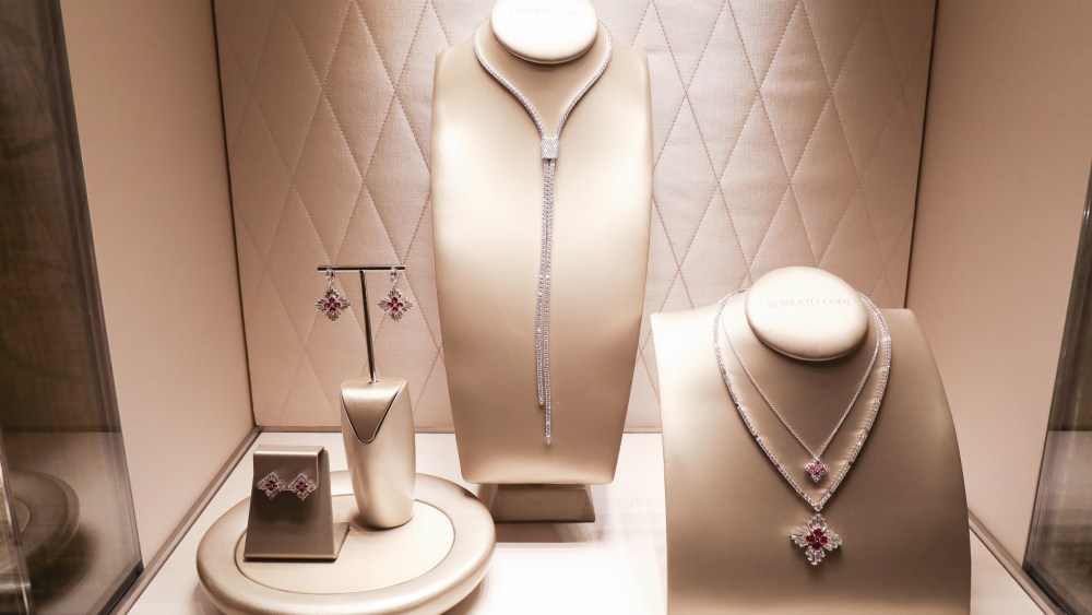 exclusive:-roberto-coin-opening-new-boutiques-in-nyc-and-las vegas