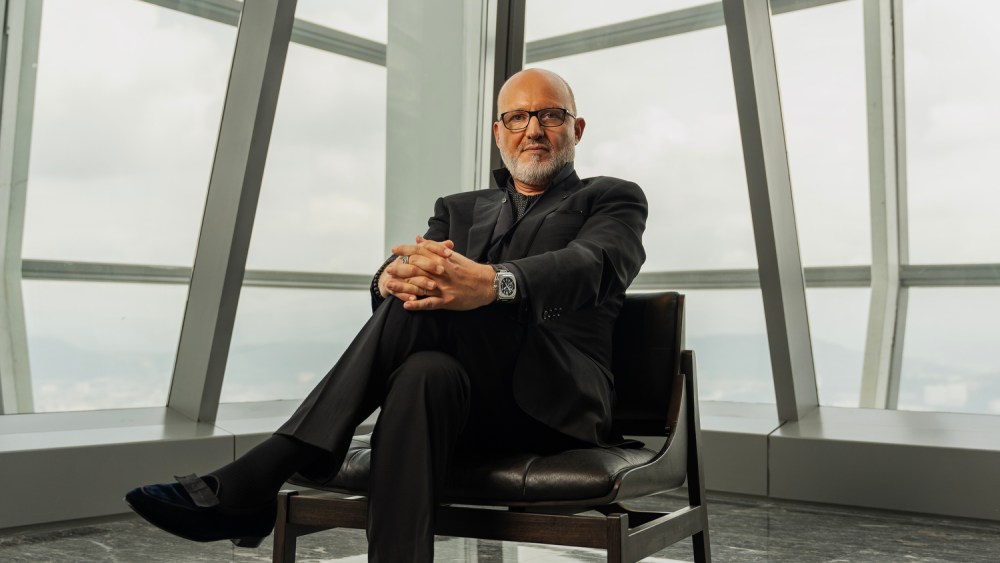 ceo-talks:-bell-&-ross’-carlos-rosillo-on-charting-a-course-between-the-sky-and city