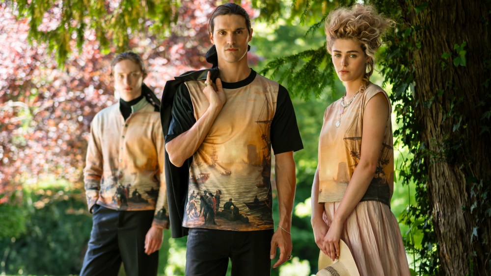 agnes-b.-collaborates-with-louvre-museum-on-limited-edition capsule