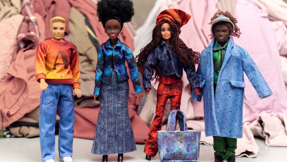 priya-ahluwalia-creates-mini-collection-using-new-epson-fabrics-made-from-textile waste