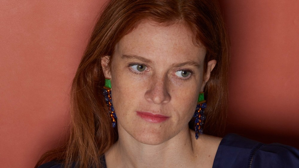 the-allure-of-cultured-pearls-in-cora-sheibani’s-colorful world