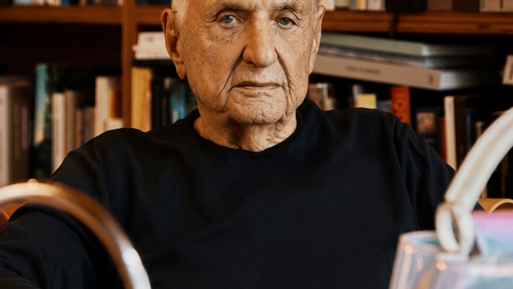 remembering-frank-gehry:-from-museums-to-stores,-handbags-and more
