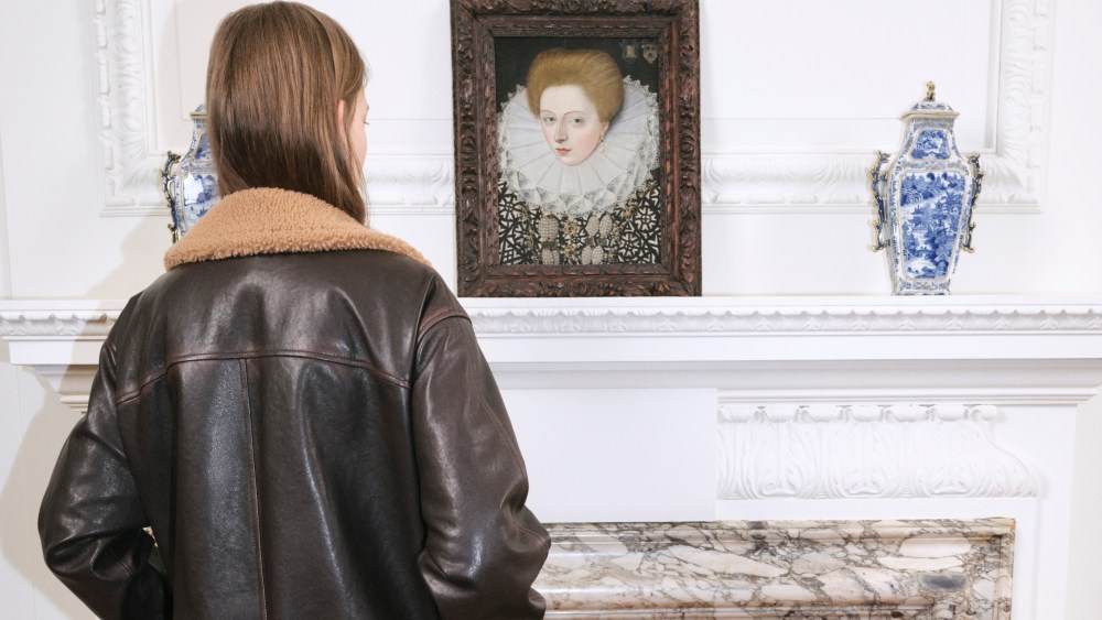 valentino-pre-fall-2026:-back,-but changed