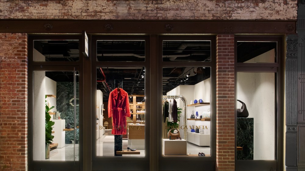 bottega-veneta-unveils-boutique-in-new-york’s-meatpacking district