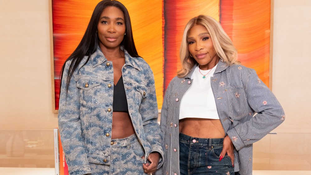 venus-and-serena-williams-party-at-louis-vuitton-in-palm beach