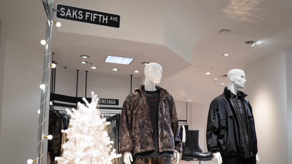 a-$900m-promise-to-amazon-and-4-other-takeaways-from-the-saks bankruptcy
