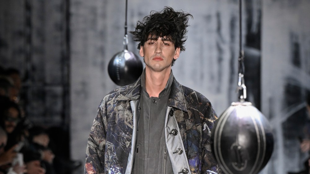 yohji-yamamoto-men’s-fall-2026:-let-it-all out
