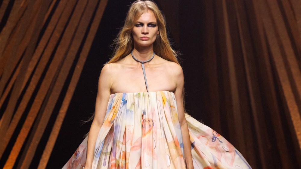 kering-ceo-luca-de-meo-to-meet-italian-unions-over-alexander-mcqueen restructuring