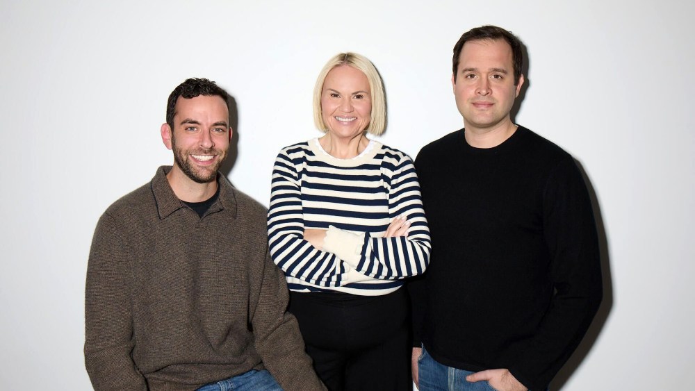 front-row-acquires-marketing-agency-socium media
