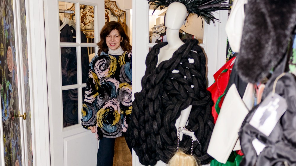 vanessa-seward’s-guide-to-vintage-shopping-in paris