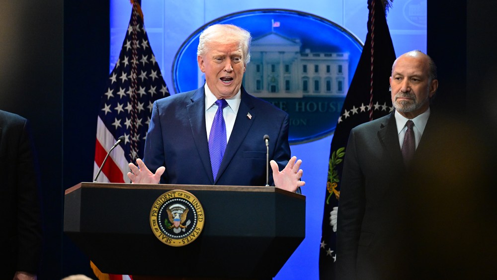 trump-to-sign-order-for-new-10-percent-global-tariffs-after-supreme-court ruling