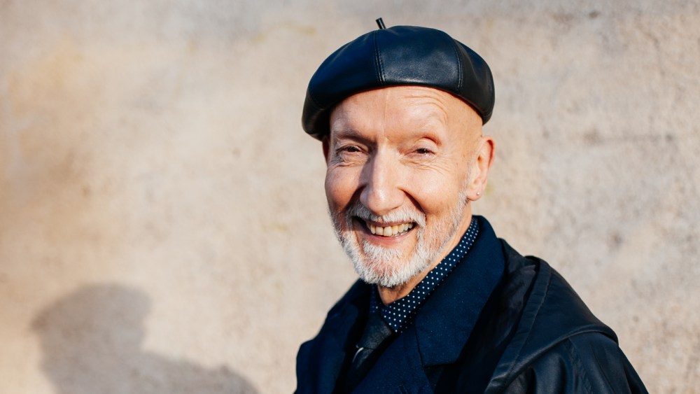 stephen-jones-thinks-pink,-packs black