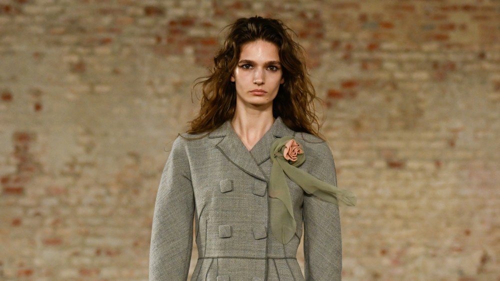 moschino-fall-2026:-crying-out-for argentina