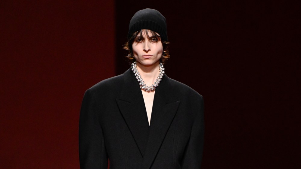 bottega-veneta-fall-2026:-a-hairy situation