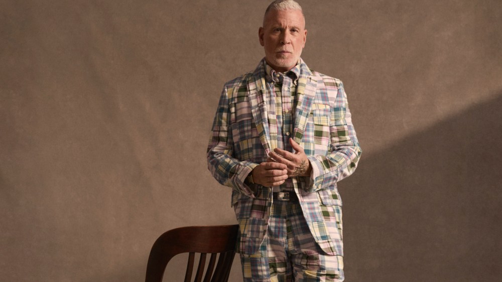 brooks-brothers-invites-cast-to-‘make-it-yours’-in-spring campaign