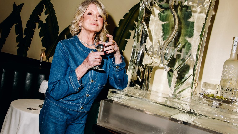 martha-stewart-celebrates-her-campaign-with-mother-at indochine