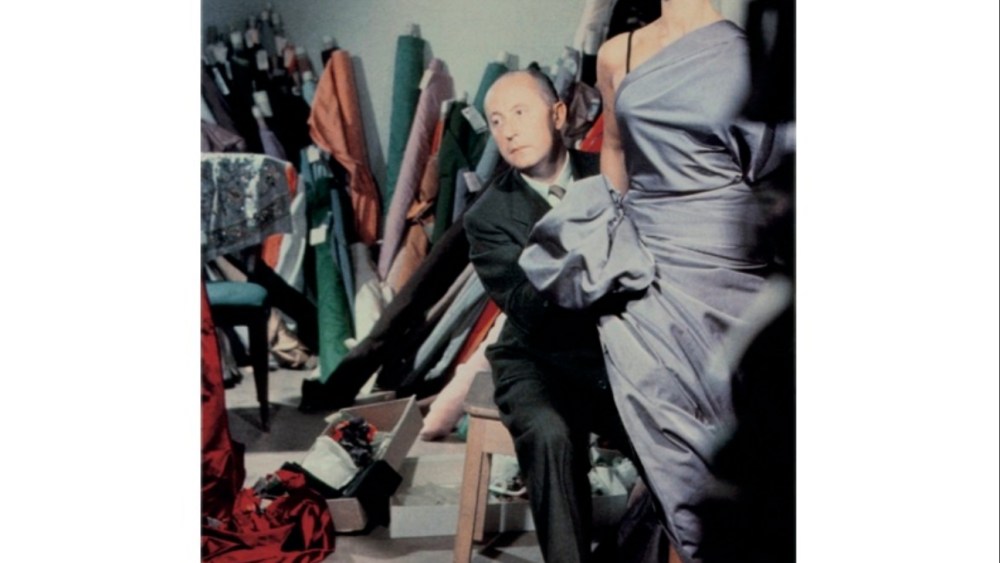 dior,-scad-partner-on-new-exhibition:-‘dior:-crafting fashion’