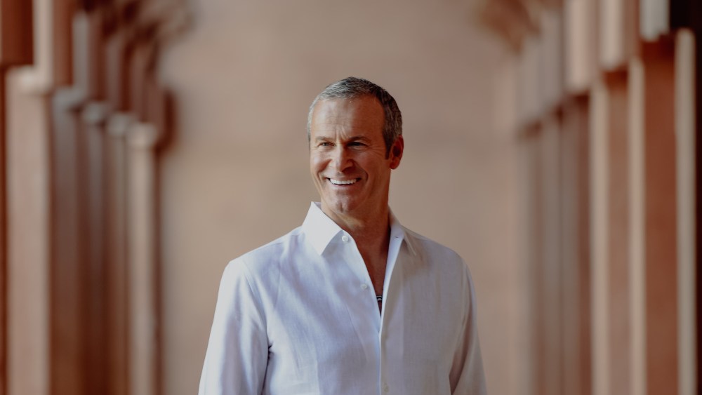 miami’s-new-members’-club-seia-has-contemporary-art,-and-cotoletta-alla-milanese,-on-the menu