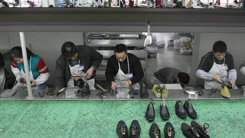 china-remains-the-dominant-us.-shoe-supplier,-but-the-gap-with-other-countries-is narrowing