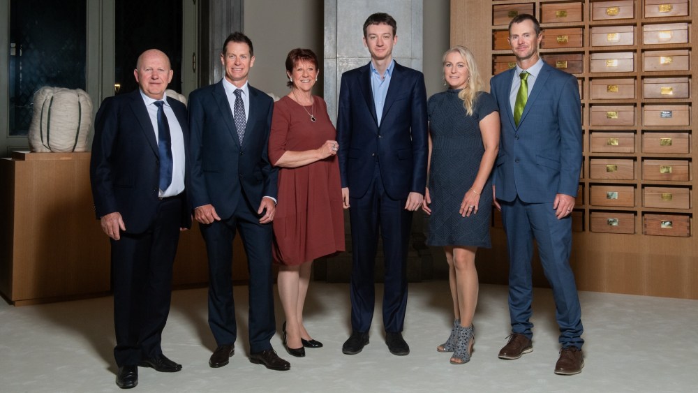 loro-piana-bestows-2025-record-bale-award-in tokyo