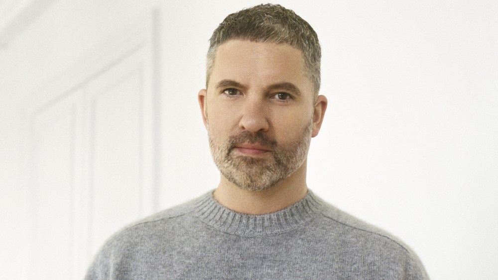 designer-mark-thomas-is-leaving carven