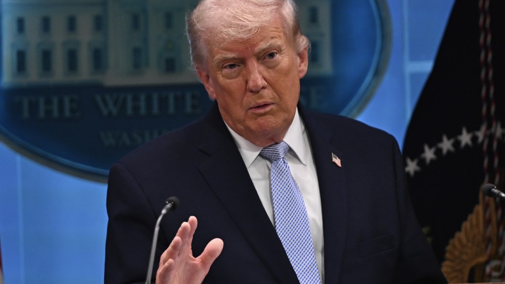 vietnam-freight-costs-spike-30%-on-iran-war;-trump-says-us-should-charge-hormuz tolls