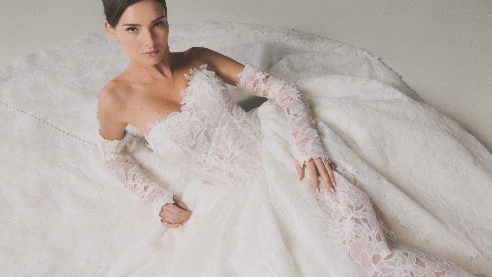 what’s-in-a-name?-meet-poeza,-the-shakespearean-bridal-brand-from-justin alexander