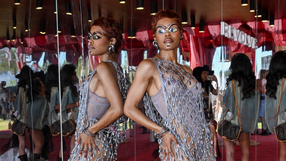 teyana-taylor,-lisa-and-jennie-among-guests-at-revolve-festival,-don-toliver,-kehlani perform