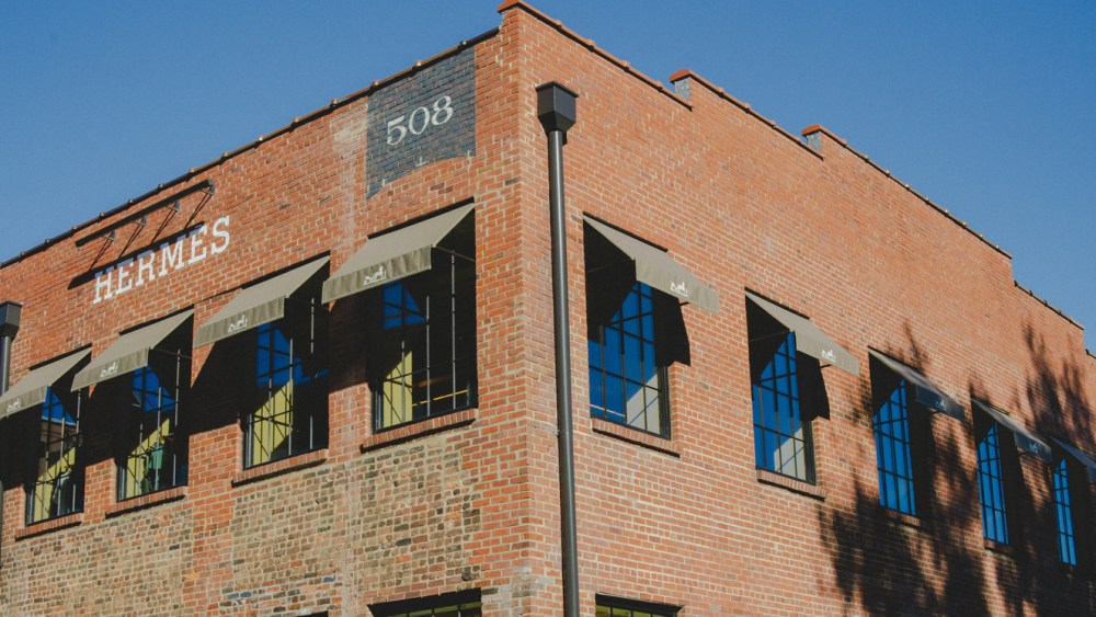 hermes-shares-drop-as-q1-growth-slows-on-pressure-from-middle-east,-weaker tourism