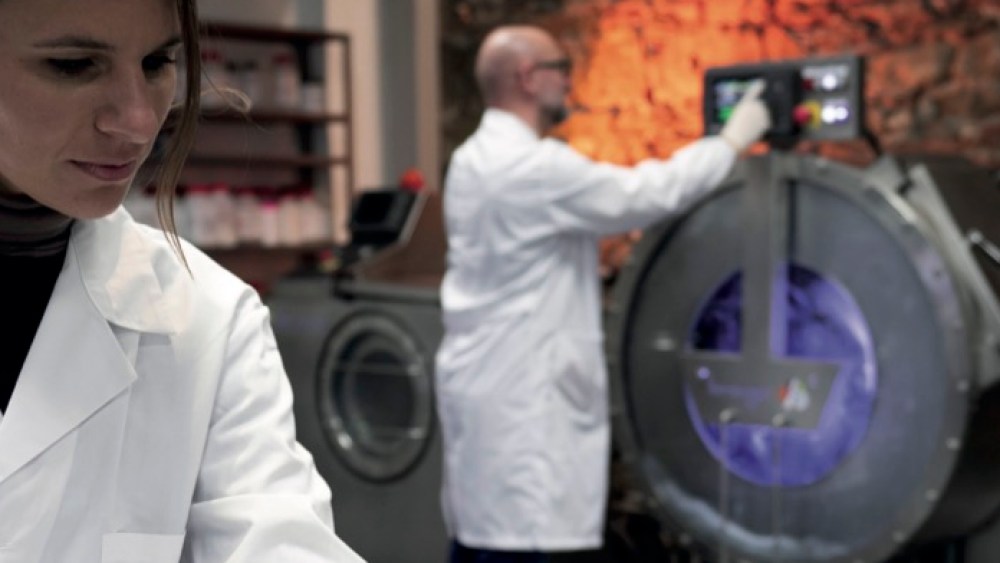 innovation-meets-impact:-how-soko’s-hydrogel-is-redefining-denim’s chemistry