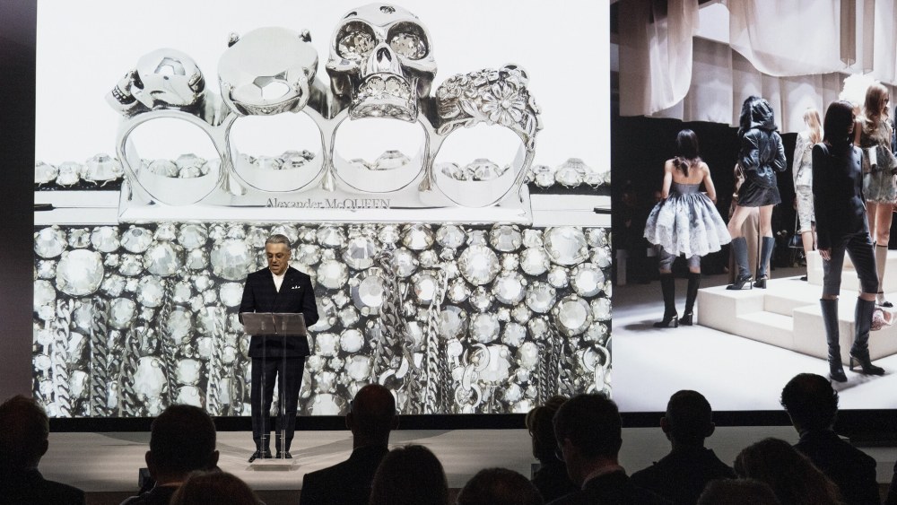 equity-analysts-react-to-kering’s-capital-markets day