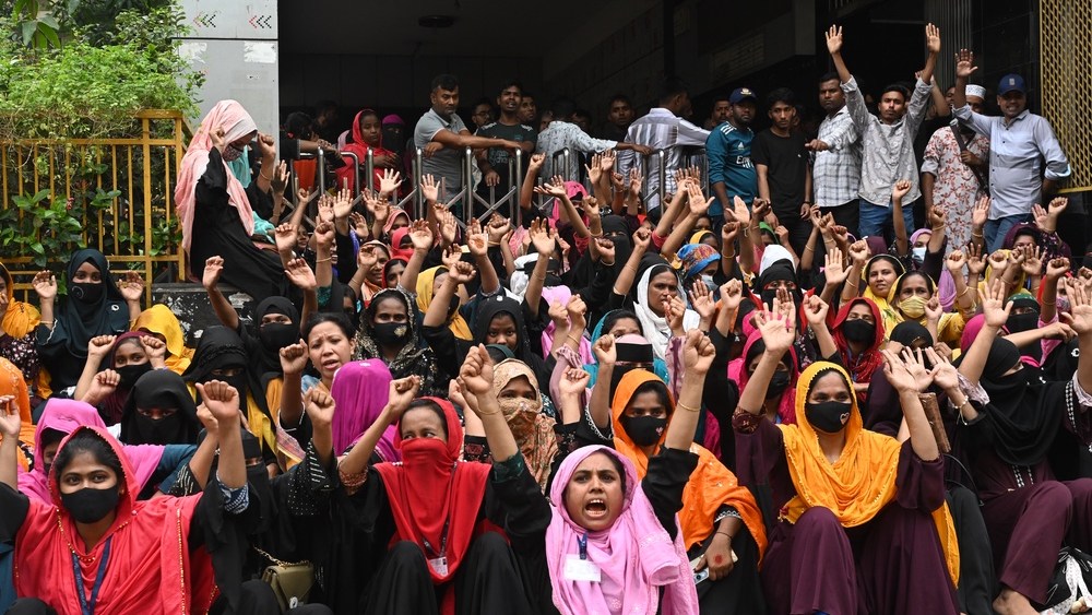 ‘crisis-after-crisis’:-brands-silent-as-tariff-and-oil-shocks-devastate-garment workers