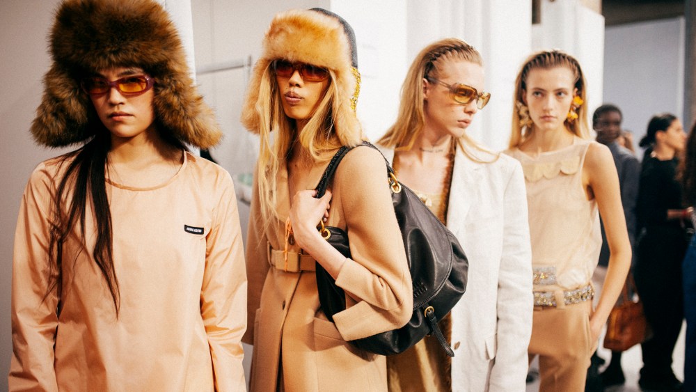 prada-group-reports-2026-q1-growth,-led-by-full-price-sales,-americas,-asia pacific