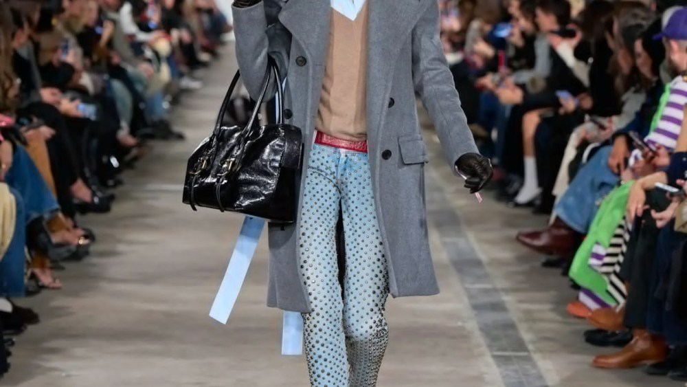 skinny-jeans-return-with-a-sharper-edge-for 2026