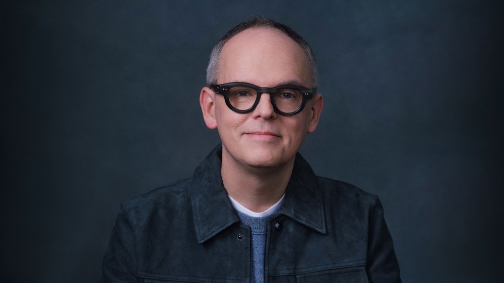 banana-republic-taps-pvh’s-donald-kohler-as-ceo-and president