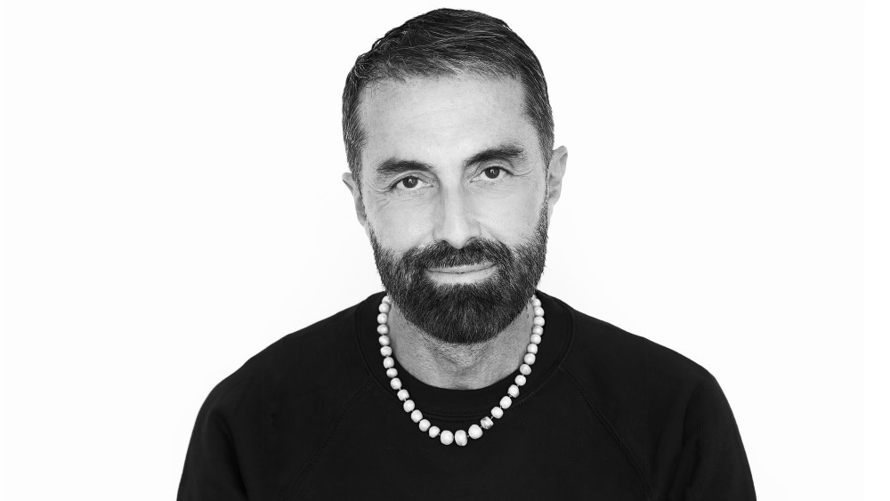 exclusive:-giambattista-valli-is-buying-back-his brand