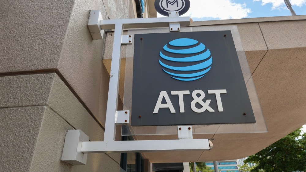 ‘physical-ai’-is-coming-to-at&t-supply chains