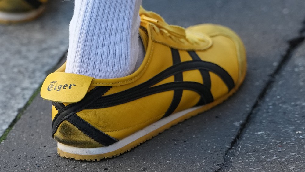asics-to-spin-off-its-red-hot-onitsuka-tiger-brand-in-company split