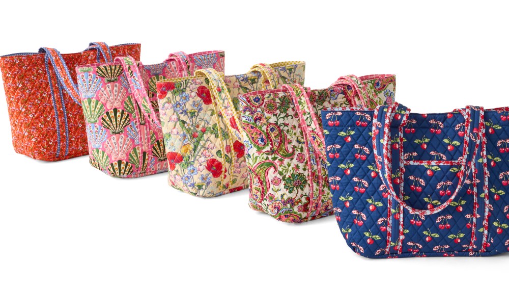 vera-bradley-posts-reduced-q1-loss,-sees progress
